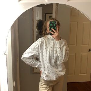 White and black Nike sweatshirt